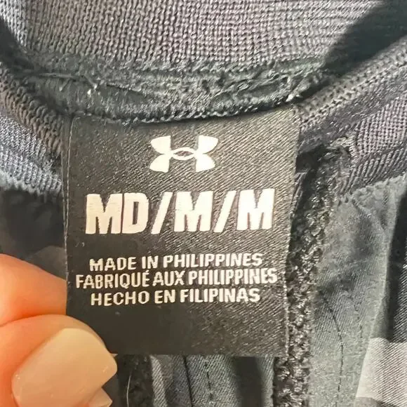 Under Armour gray green camo print jogger style athletic pants sz medium M B198 - Picture 2 of 4